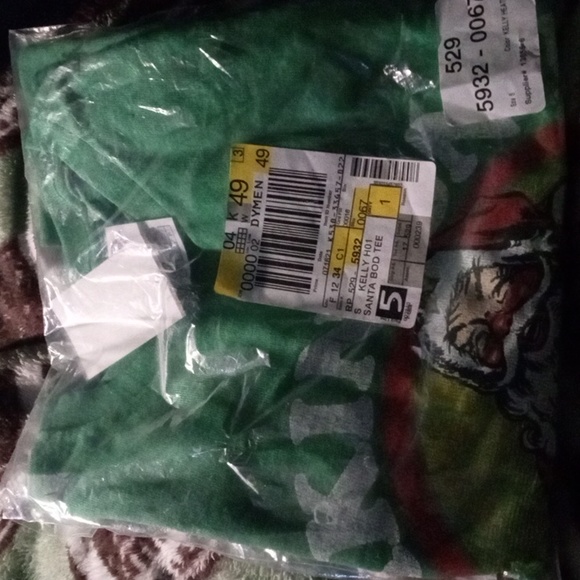 Brand new men’s Small "working on my Santa bod" T-shirt sealed - Picture 3 of 3